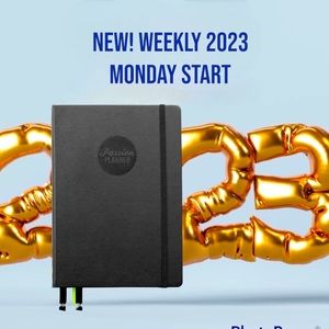 NEW!! WEEKLY 2023 PASSION PLANNER BLACK